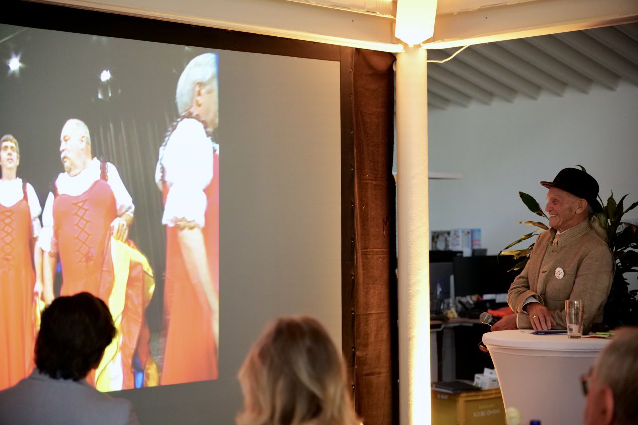 10 Jahre Monheimer Bürgerstiftung „Minsche vür Minsche“ und 85. Geburtstag von Emil Drösser